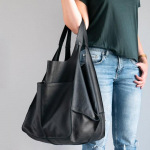 Super suur vintage pehme PU-nahast kott naistele Uus suur mahutavusega &otilde;lakott Luksuslikud k&auml;epidemega kotid Spleissitud Hobo kotid Rahakott 28*28*40cm must