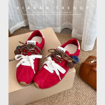 Miu kodu pakub sama pehme tallaga kergeid Forrest Gump kingi naistele, moespordi ja vabaaja jalatseid, mitmek&uuml;lgseid nahast retro Saksa t 35 punane