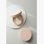 Luna Renewal Pro Photo Finisher Powder Pact 7g 2 v&auml;rvi 1. Clean Powder