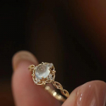 925 Sterling h&otilde;bedane naturaalne kuukivi kasside silmar&otilde;ngas naistele Mood Luksuslik geomeetriline disain Trendikad ehted