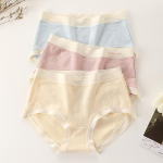 Aluspesu naiste puuvill, antibakteriaalne mooruspuu siidist p&otilde;hjaga &otilde;mblusteta p&uuml;ksid M