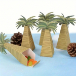 50 tk suvepeod Hawaii kookospalmipuu kommikarp, mis sobib ideaalselt troopilisteks s&uuml;nnip&auml;evadeks ja pulmap&auml;evadeks, sisaldab suviseid kaunistusi koogile roheline