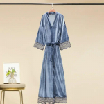 Pikad sametist hommikumantlid pitsmantliga Naiste pruudi pruutneitsi kimono hommikumantlipidu Pehme daami pulmar&otilde;ivad, soe sametist hommikumantel Plus size