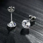 1 paar klassikalised 925 sterlingh&otilde;bedast naastk&otilde;rvar&otilde;ngad naistele CZ tsirkoon k&otilde;rvaauk kirurgilisest terasest ehted meestele poistele naistele t&uuml;drukutele 3mm