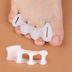 Ortopeedilised silikoonist varvaste eraldajad ja varrukad hallux valgus'e korrigeerimiseks Large valge