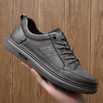 Kuulsad kaubam&auml;rgid Meeste kingad K&otilde;rge kvaliteediga nahk Briti mood Vabaaja kingad Nahast madalad kingad Mokassiinid Tossud Sapato Masculino 38 hall v&auml;rv