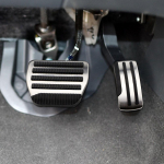 Roostevabast terasest gaasipiduripedaalid AT pedaalikate Nissan X-trail T31 2010-2013 Qashqai J10 2012 - 2015 Teana 2010 - at