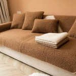 Pehme pl&uuml;&uuml;sist diivanikate elutoa kaunistamiseks Universaalne nurgar&auml;tik libisemiskindel pehme diivanipadi Paks tahke talv 70*70CM