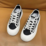 Moodsad Baotou poolpapud Naiste Tossud 2024 Suvi Uued Slip-on Paksude Talladega Mitmek&uuml;lgsed V&otilde;rkpitsiga Hingavad Laisad Kingad 35