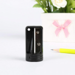 Kaasaskantav puidut&ouml;&ouml;tlemispliiatsil&otilde;ikur K&auml;sitsi puusepa pliiatsiteritaja Kitsas teritamine punane