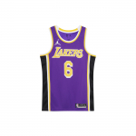 Nike LA Lakers Lebron James S&auml;rk Lilla Meeste Streetwear CV9481-513 S