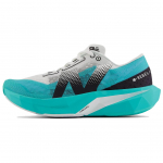 New Balance FuelCell Rebel v4 Cyber Jade Naiste Tennised Sinakasroheline Must Valge WFCXCJ4 37