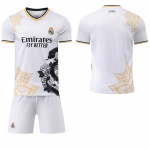 2025-26 Real Madrid valge madu eriv&auml;ljaanne kodus&auml;rk #7 Vin&iacute;cius #5 Bellingham #9 Mbapp&eacute; Jalgpallis&auml;rgid 22