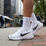 Nike Revolution 8 meeste jooksujalatsid 44