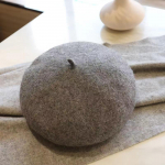 Vintage barettide m&uuml;ts naistele v&auml;lim&uuml;ts Jaapani t&auml;navar&otilde;ivaste sisekujundus Disainer S&uuml;gisene soe maalrim&uuml;ts Magus pehme m&uuml;ts 56-58cm punane