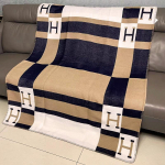 Kahev&auml;rviline paks kootud flanellist diivanitekk konditsioneeri jaoks 130x170 cm