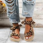 Naiste Leopardimustriga vibu sandaalid Suvised Mood paksu tallaga &otilde;ues rannasussid Trend lamedad vabaajajalatsid Kerged 35 leopard