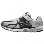 Nike Air Zoom Vomero 5 Metallik H&otilde;be Must Meeste Tossud Puht-Plaatina Valge FJ4151-004 37.5
