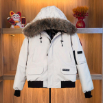 Meeste Talve T&ouml;&ouml;riided Parka Moodne Paks Karvane Krae Puhverjakk XXXL valge