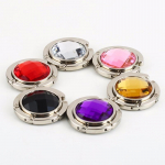 1 tk kaasaskantav naiste rahakott Kokkupandav kivikristallsulamist k&auml;ekoti riidepuu konksuhoidja must