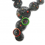 NOA [I2207] - Collier Cr&eacute;ateur 'Carmen' rouge vert punane