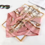 90*90cm Ruudukujuline siidist sall Naiste sallid Kaelasall Disainerprint &Scaron;ifoon Hijab Sall Foulard Lady Neck Sallid Pehme Suur Bandana