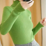 Naiste k&otilde;rge kaelusega sviiter 2022 uus stiil s&uuml;gis-talv v&auml;lismaise pikkade varrukatega &uuml;hev&auml;rvilise kuduva naiste kampsuniga One Size roheline