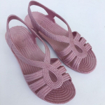 Ema sandaalid Naiste suvised nahast pehme tald, keskealine lame kontsaga lame eakate naiste kingad libisemiskindlad 37 lilla