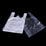 46 tk 15 * 23 cm plastikust T-s&auml;rk jaem&uuml;&uuml;gikaupluste kotid k&auml;epidemed pakkimine,