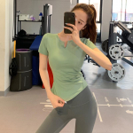 Naiste Slim V-kaelusega Jooga Topid: Kiiresti kuivav, v&ouml;&ouml;kohani ulatuv, l&uuml;hikeste varrukatega, ideaalne suviseks tantsuks ja fitnessiks. Medium