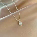 Lihtne tsirkoonist veetilga ripats kaelakee naistele t&uuml;drukutele temperament Mitmek&uuml;lgne rangluu kett Ehted Aksessuaarid Kingitused