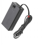 Lihtne autoturvalisus, Lihtne paigaldus, Vajab 2 AA patareid, 4 kuud pidevat t&ouml;&ouml;d, must