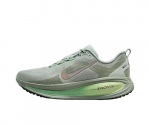 Nike Vomero 18 Meeste Jooksusaapad HM6803-002 Suurus EU 42 roheline