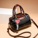 Yogodlns PU nahast Crossbody kotid naistele &otilde;lakott s&uuml;dameripatsiga 24*14*15cm