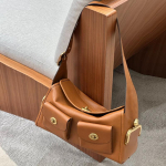 SHELKSBAG 2026 Uus Retro stiilis Disaineri K&auml;ealune Kott Naiste Mitmek&uuml;lgne Mitmetaskuline Moodne ja Lihtne &Otilde;lakotid 36X13X23CM pruun