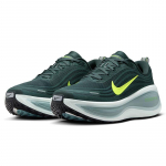 NIKE meeste jooksujalatsid, Super VOMERO PLUS tossud, HV8150-300 42.5 roheline