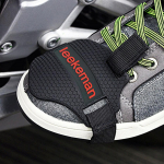 Universaalne mootorratta k&auml;igukangi padja mootorratta jalatsi kaitse k&auml;iguvahetuspadi Libisemisvastane k&auml;iguvahetaja kaitsekate kaitsekate