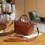 Mini ehtsast nahast naiste &otilde;lakotid Lehma nahast rahakott Crossbody kott Vintage v&auml;ike k&auml;ekott Pelmeenide kotid pruun