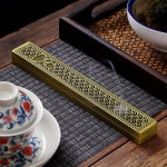 Lotus viirukip&otilde;leti hoidik &ndash; k&auml;sit&ouml;&ouml;na valmistatud meditatsioonikaunistus Black