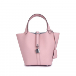 Ehtsast nahast naiste k&auml;ekottide disainiga v&auml;ike logota kandekott Esimene kiht veisenahast &otilde;lakott h&otilde;bedase tabalukuga Mini 18x13x18cm