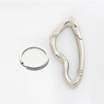 Meeste sulamist karabiiniga pimendav m&auml;gironimise v&otilde;tmehoidja ovaalne multifunktsionaalne v&ouml;&ouml;pandla aksessuaarid v&otilde;tmehoidja unisex