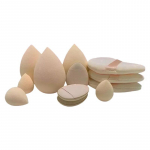 12 tk/kott Universaalne meigik&auml;sna komplekt, mis koosneb 3 lahtisest puudrist, 3 &otilde;hupadjakesest, 3 ilumunast ja minist ilut&ouml;&ouml;riistast must