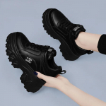 Naiste vabaajajalatsid Paelad Mood Tossud Platvorm Lumesaapad Naiste talvesaapad Soojad Palus naistejalatsid Zapatos De Mujer 40 must