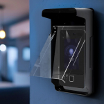 Uksekella vihmakatte kaitse Ilmastikukindel vihmakindel v&auml;limine korpuse kapuuts, veekindel ukse jaoks