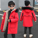 Poiste talvepolsterdatud jakid Paksendatud poiste polsterdatud jakid Keskmise pikkusega Korea puuvillased jakid Laste moe polsterdatud jakid 130cm punane
