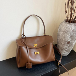 Uued Crossbody kotid Prantsuse stiilis naiste retro trendi t&auml;iustatud aksillaarkott Retromood vaba aja veetmiseks mitmek&uuml;lgsed &otilde;lakotid reisimiseks
