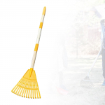 Detachable Leaf Rake with Wood Handle for Kids in Flower Beds