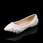 Moodsad valged lilled k&otilde;rged kontsad terava ninaga sandaalid naiste &uuml;hed kingad pulmakingad pruut disainer elegantne Zapatos De Mujer k&otilde;rged kontsad 43 34