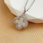 Mikroinkrusteeritud neljaleheline muru ripats kaelakee k&otilde;rge kvaliteediga kaelakee