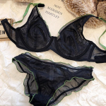 French Ultra Thin Bralette naiste aluspesu Top Sexy Deep V Push Up rinnahoidja komplekt Suvine mugavus hingav pesu ja alusp&uuml;ksid XL